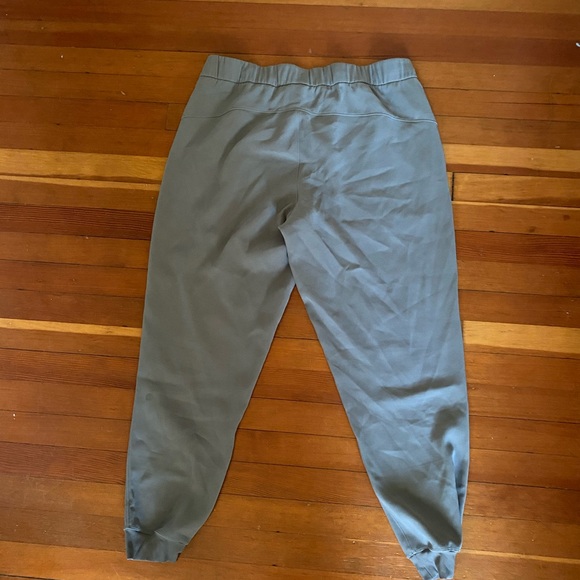LULULEMON on the fly jogger woven - Picture 2 of 3